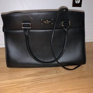 Selling Kate Spade crossbody black bag